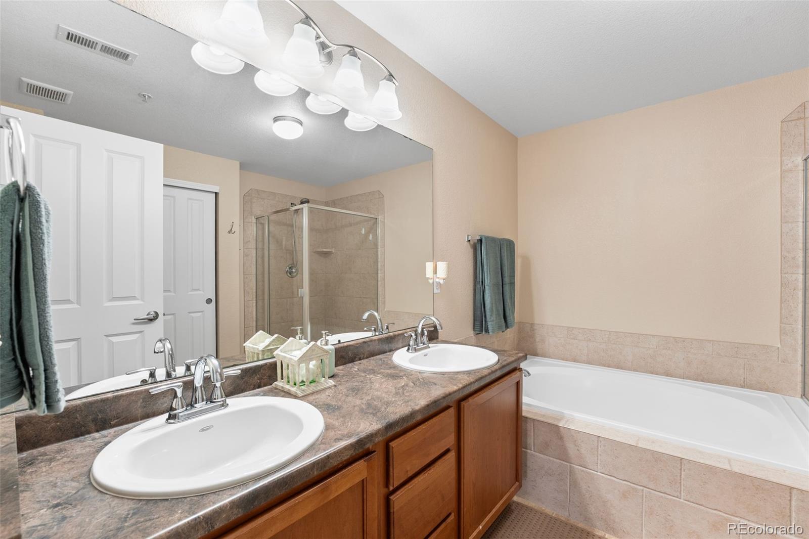 MLS Image #13 for 8779 s kipling way 204,littleton, Colorado