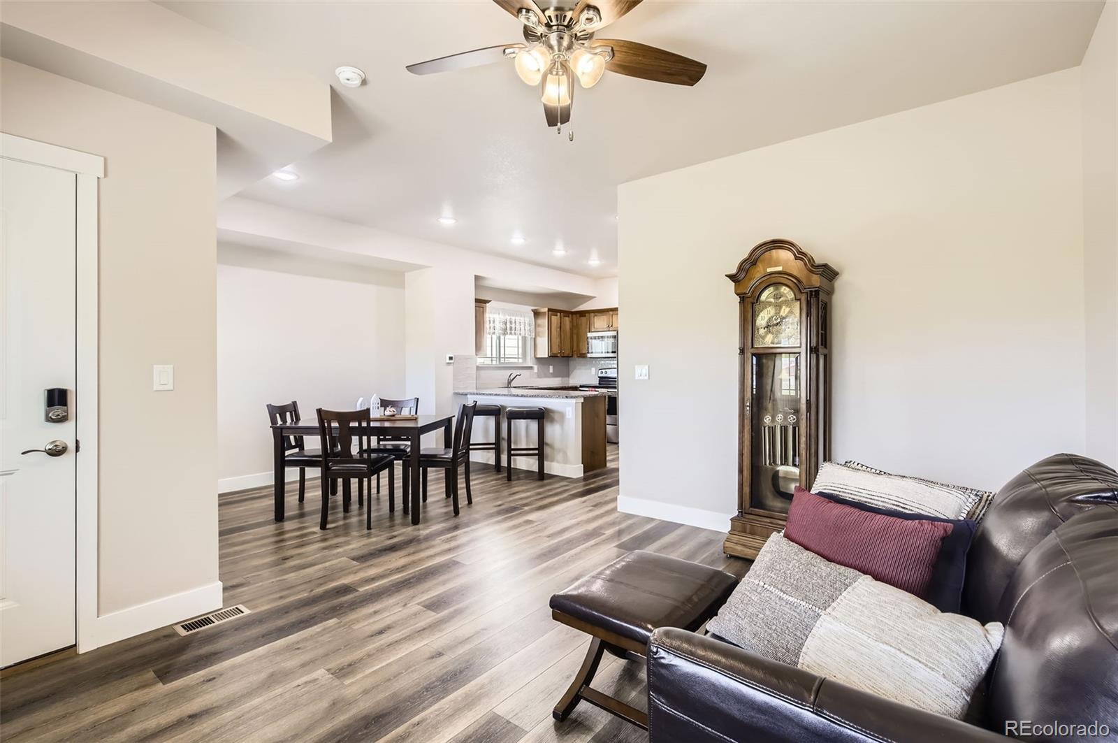 MLS Image #9 for 1746  westward circle,eaton, Colorado