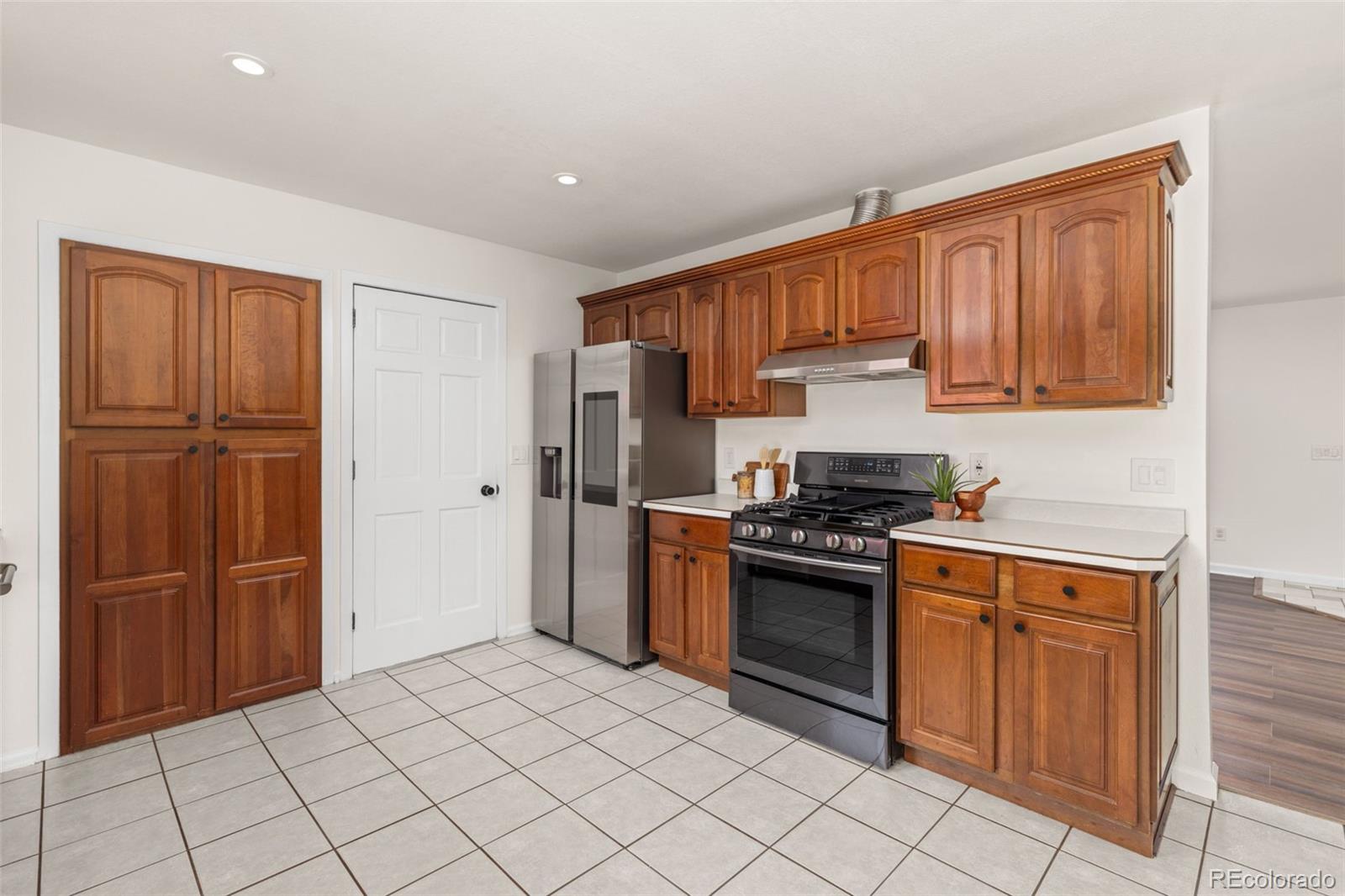 MLS Image #9 for 9596  everett court,westminster, Colorado