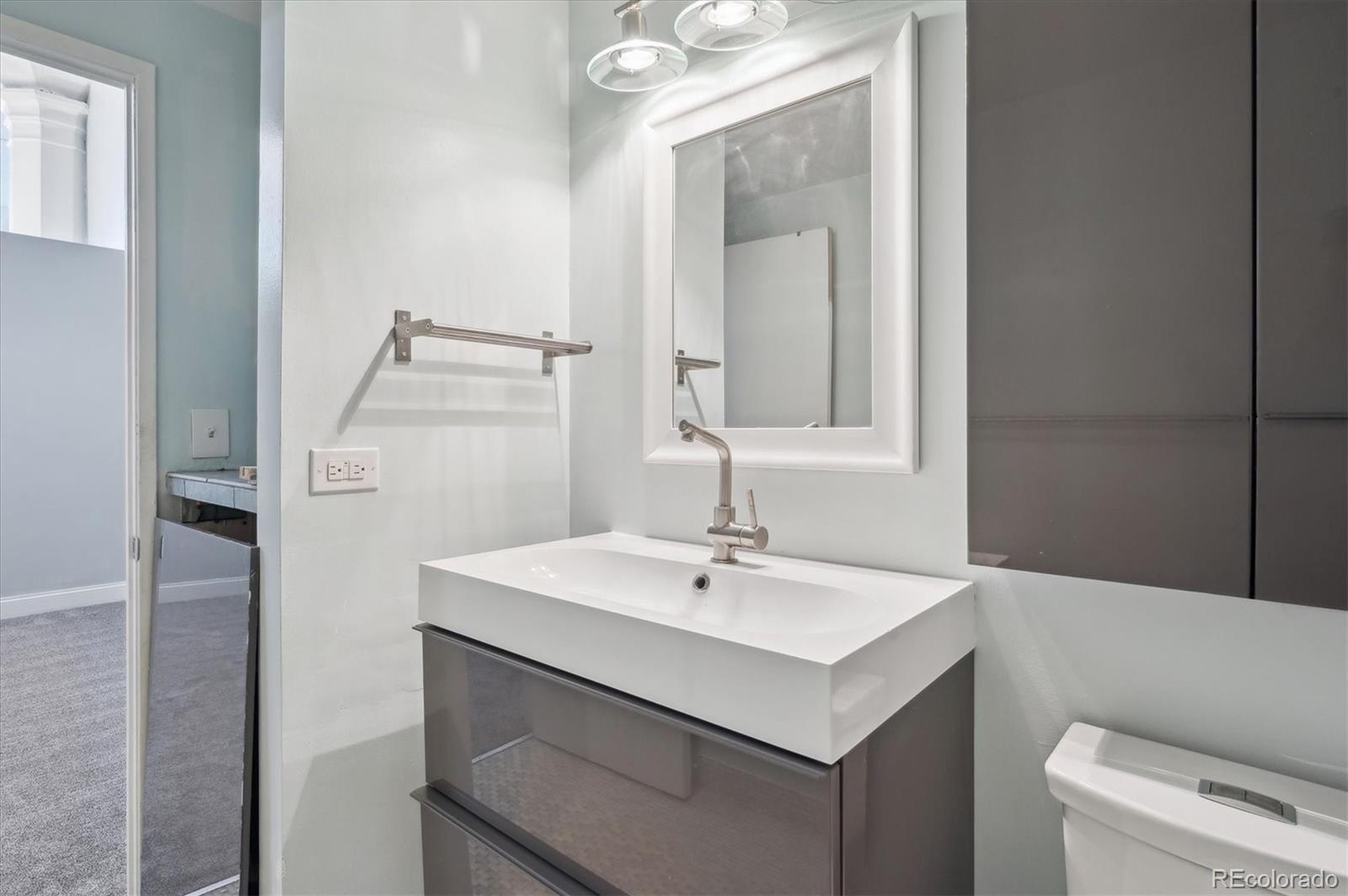 MLS Image #22 for 720  16th street,denver, Colorado