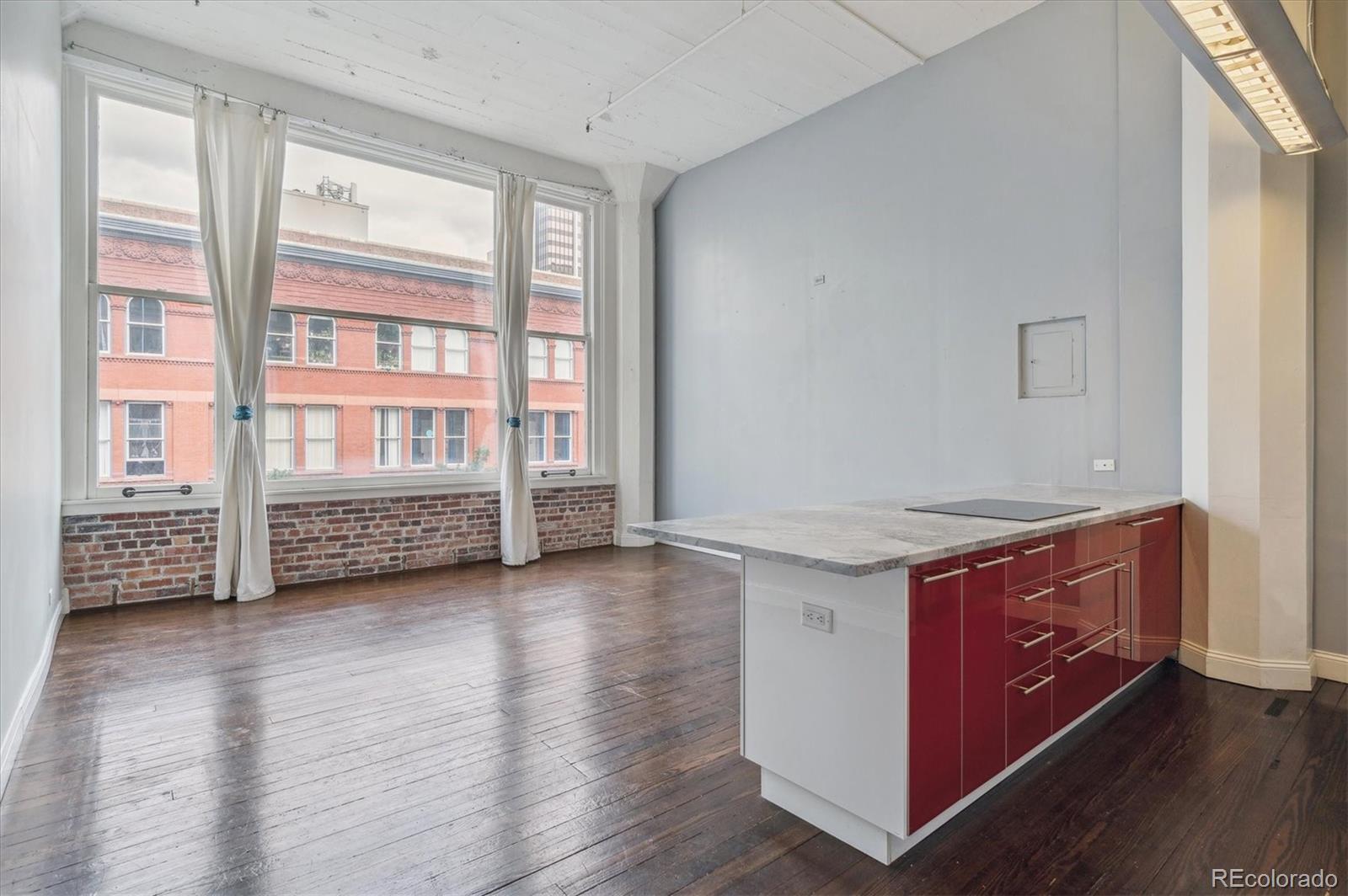 MLS Image #7 for 720  16th street,denver, Colorado