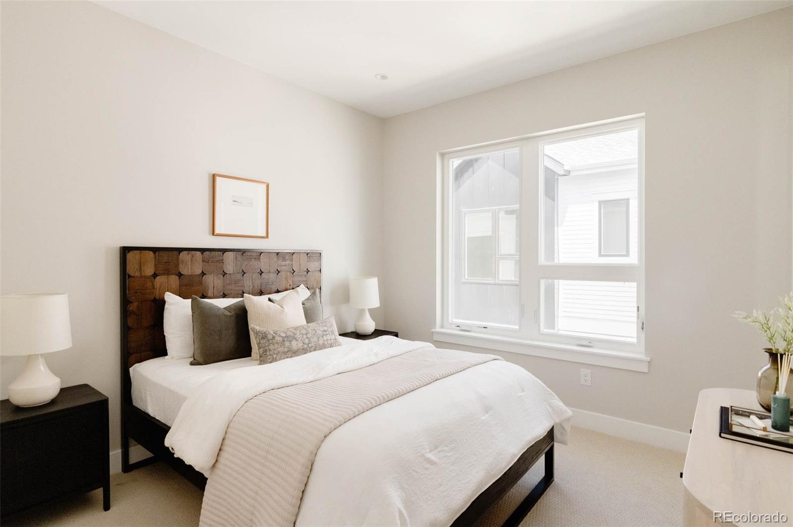MLS Image #12 for 8260 e 36th avenue,denver, Colorado