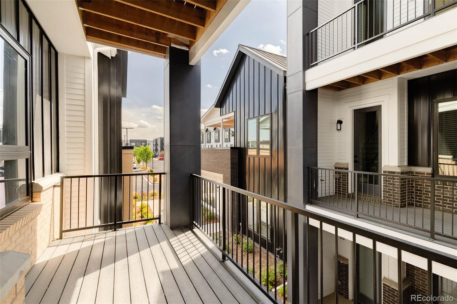 MLS Image #29 for 8260 e 36th avenue,denver, Colorado