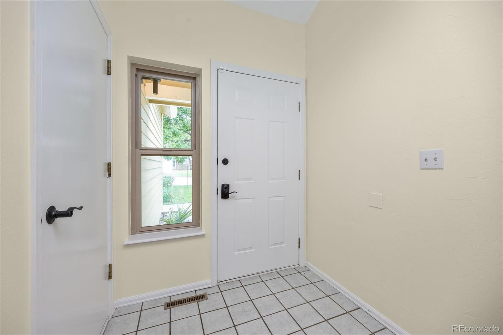 MLS Image #4 for 76  mineola court,boulder, Colorado
