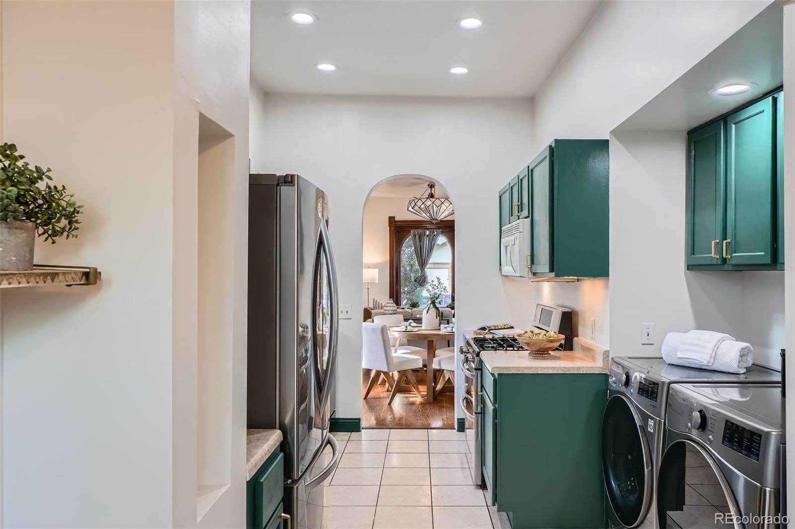 MLS Image #10 for 320 e dakota avenue,denver, Colorado