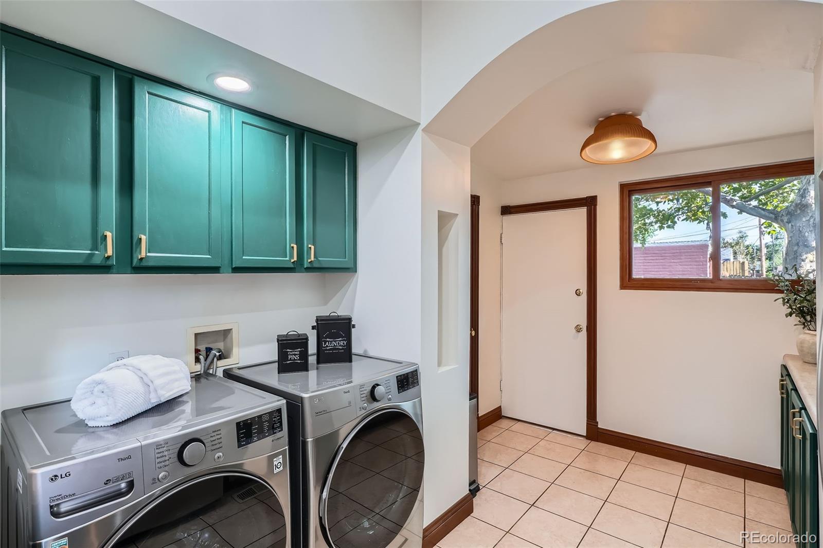 MLS Image #20 for 320 e dakota avenue,denver, Colorado