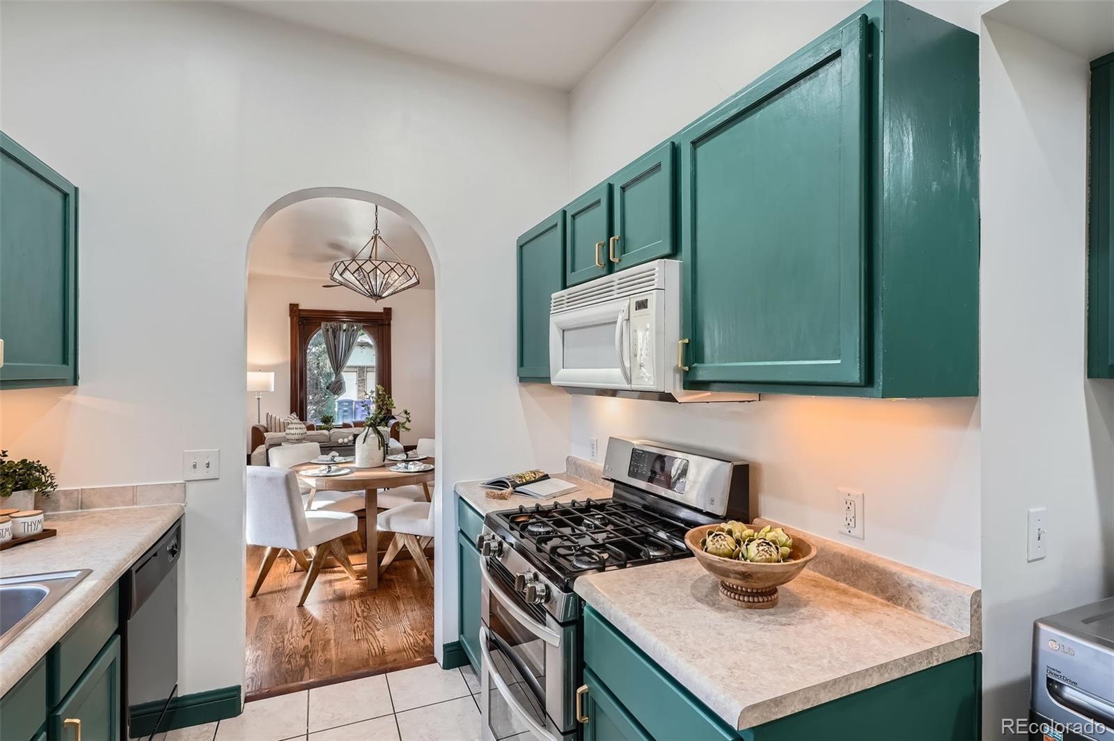 MLS Image #9 for 320 e dakota avenue,denver, Colorado