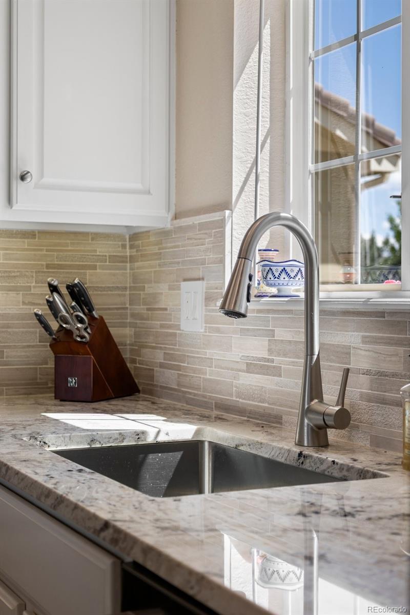 MLS Image #11 for 4194  beautiful circle,castle rock, Colorado