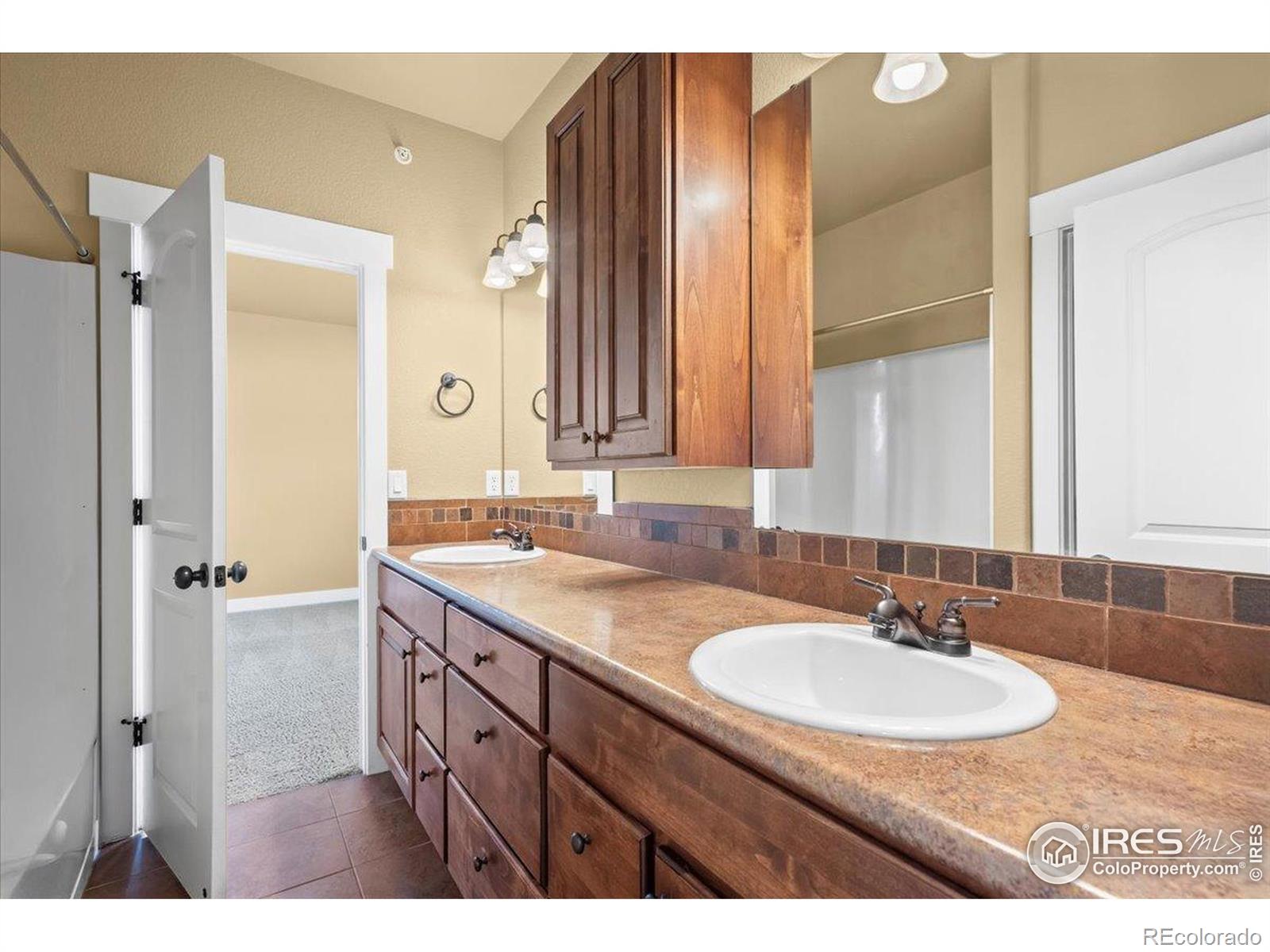 MLS Image #17 for 5850  dripping rock lane,fort collins, Colorado