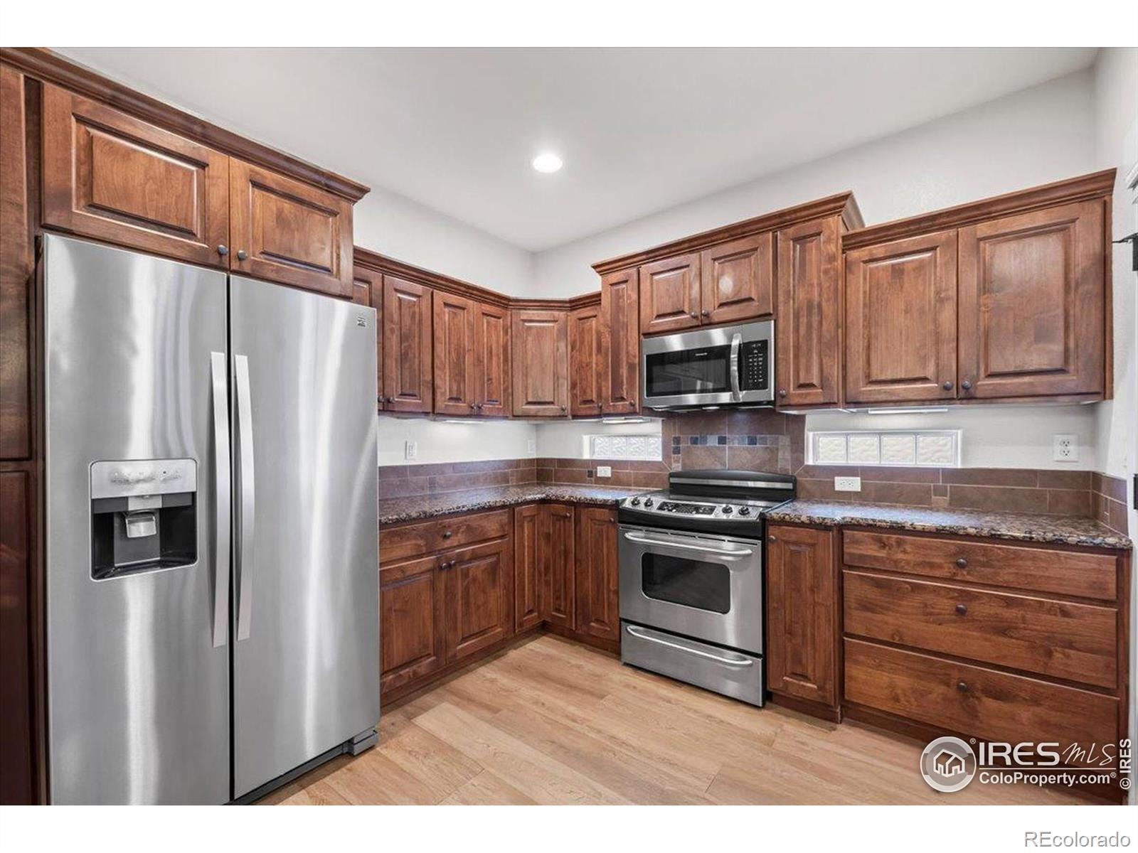 MLS Image #9 for 5850  dripping rock lane,fort collins, Colorado