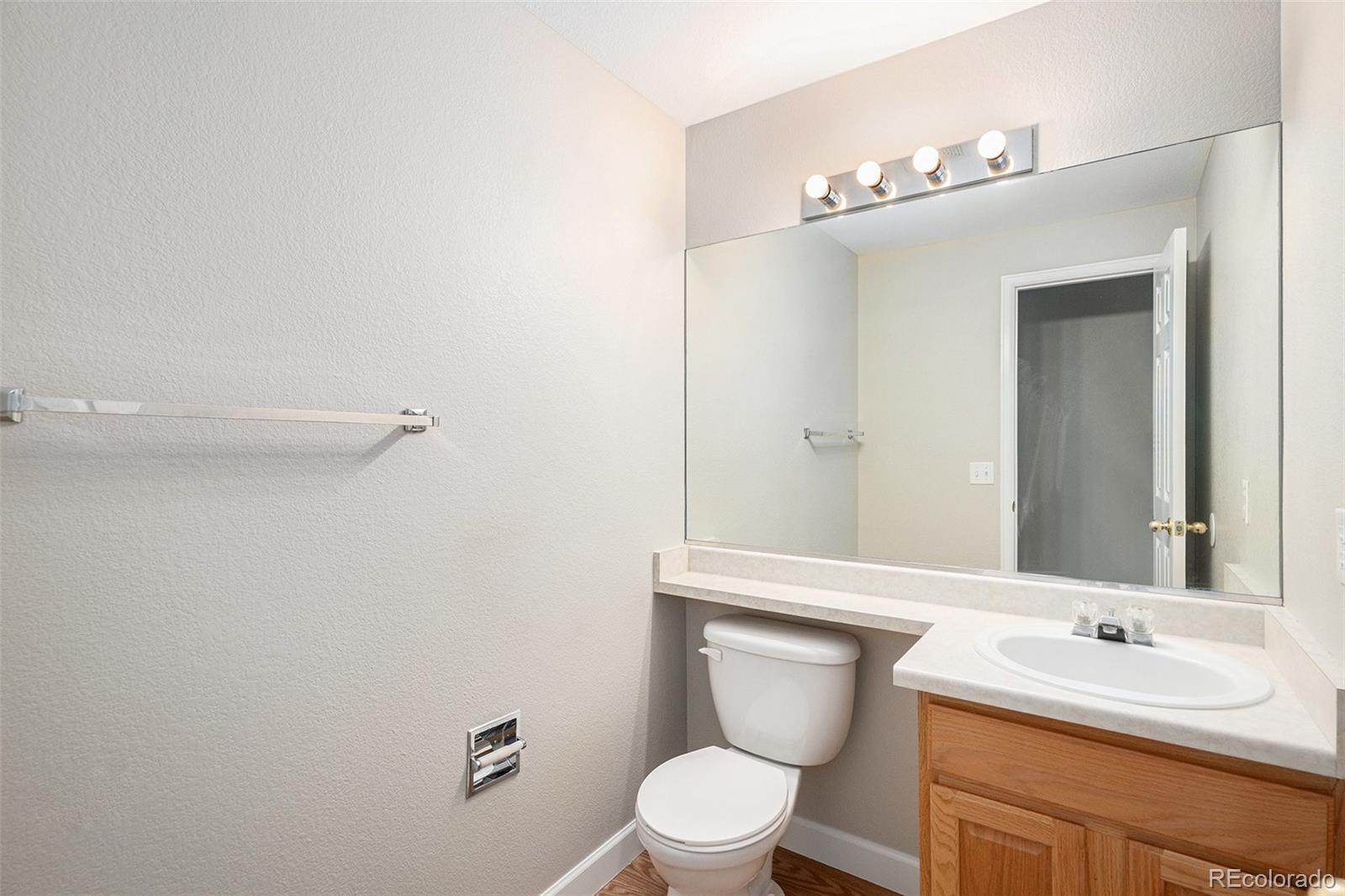 MLS Image #14 for 5214 s tibet street,aurora, Colorado