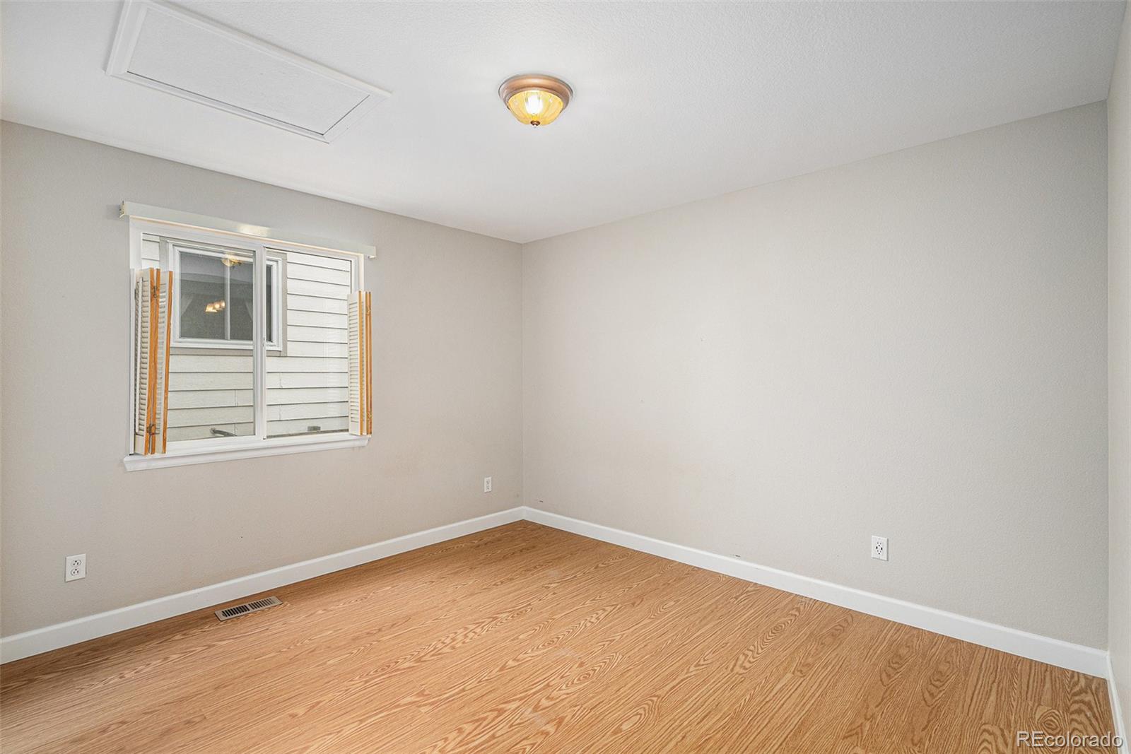 MLS Image #15 for 5214 s tibet street,aurora, Colorado
