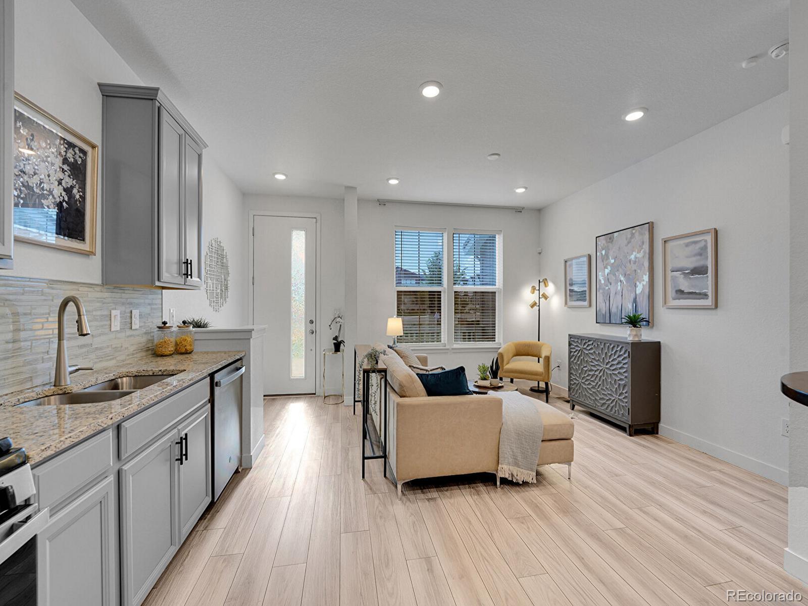 MLS Image #5 for 2059 s vance way,denver, Colorado