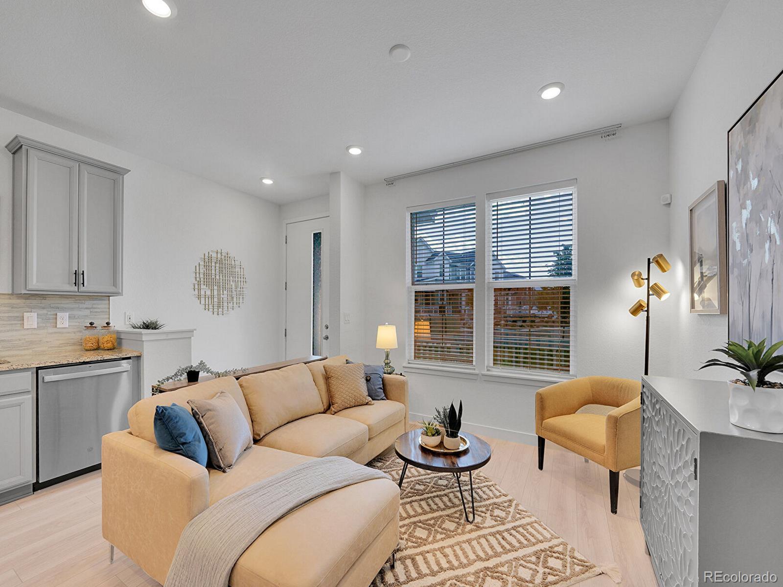 MLS Image #6 for 2059 s vance way,denver, Colorado