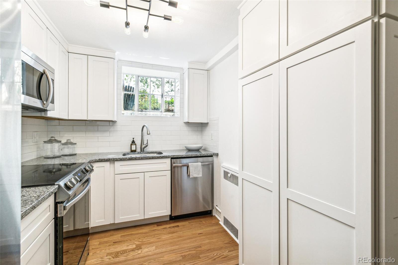 MLS Image #11 for 485 s logan street,denver, Colorado