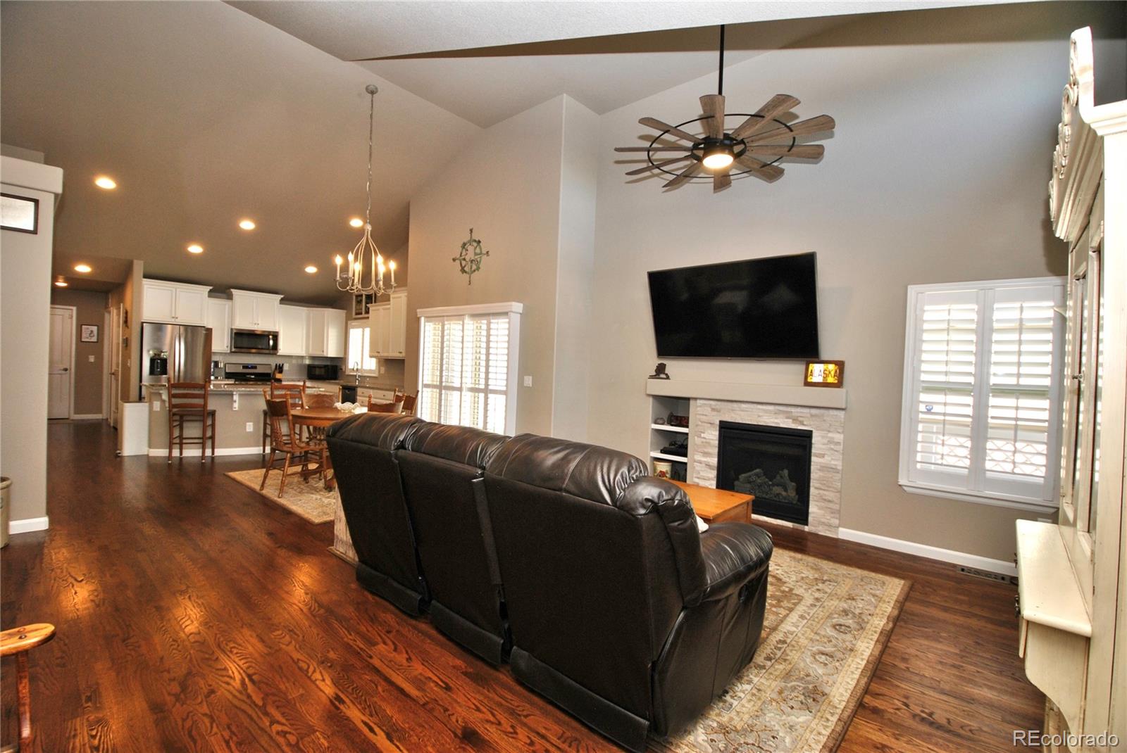 MLS Image #2 for 9534  dewitt drive,colorado springs, Colorado