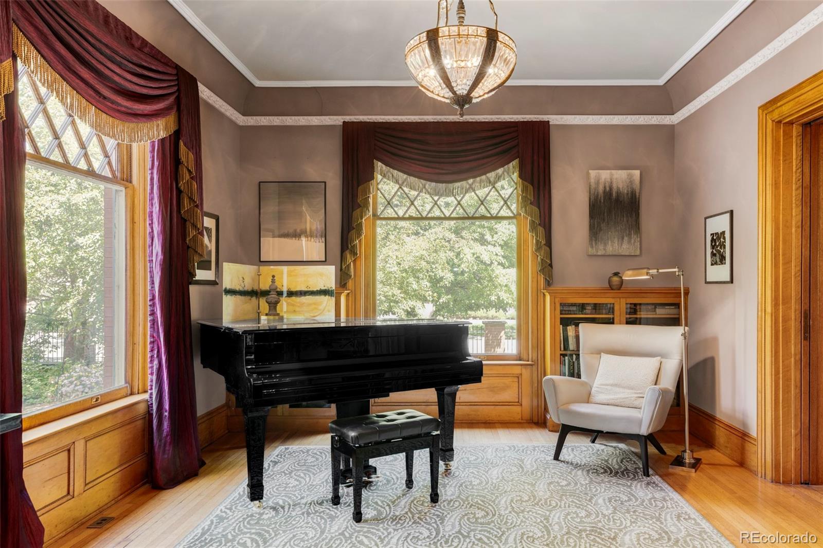 MLS Image #5 for 1275 n franklin street,denver, Colorado