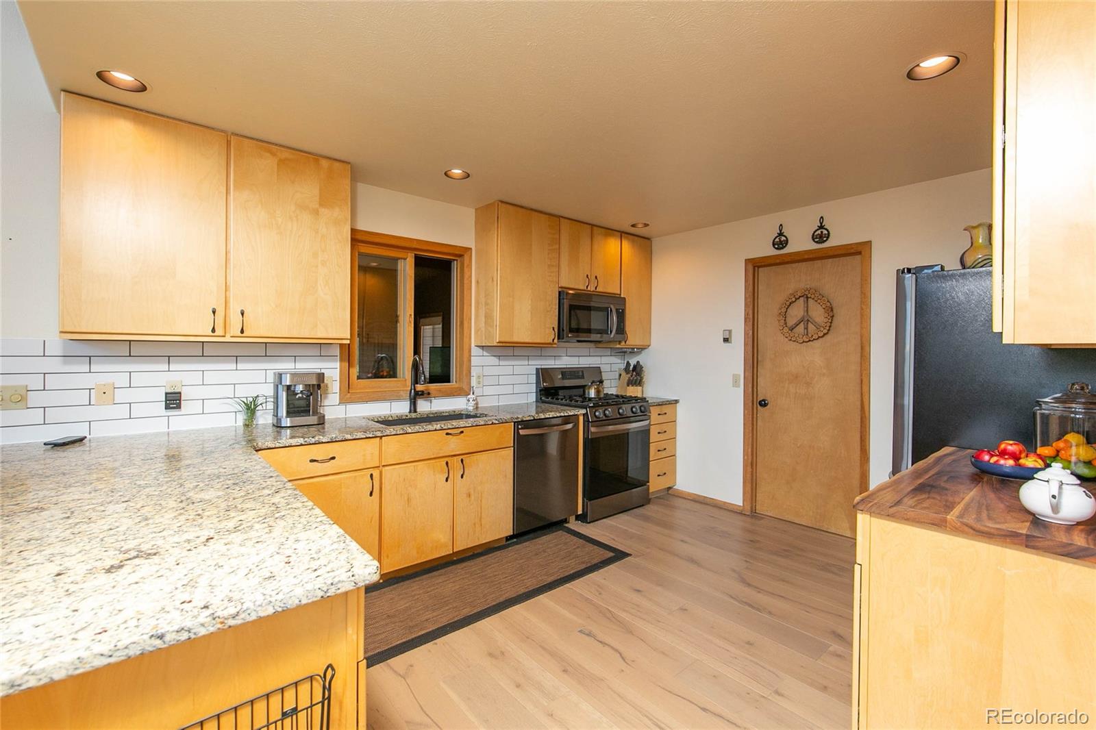 MLS Image #10 for 426 s san juan avenue,buena vista, Colorado