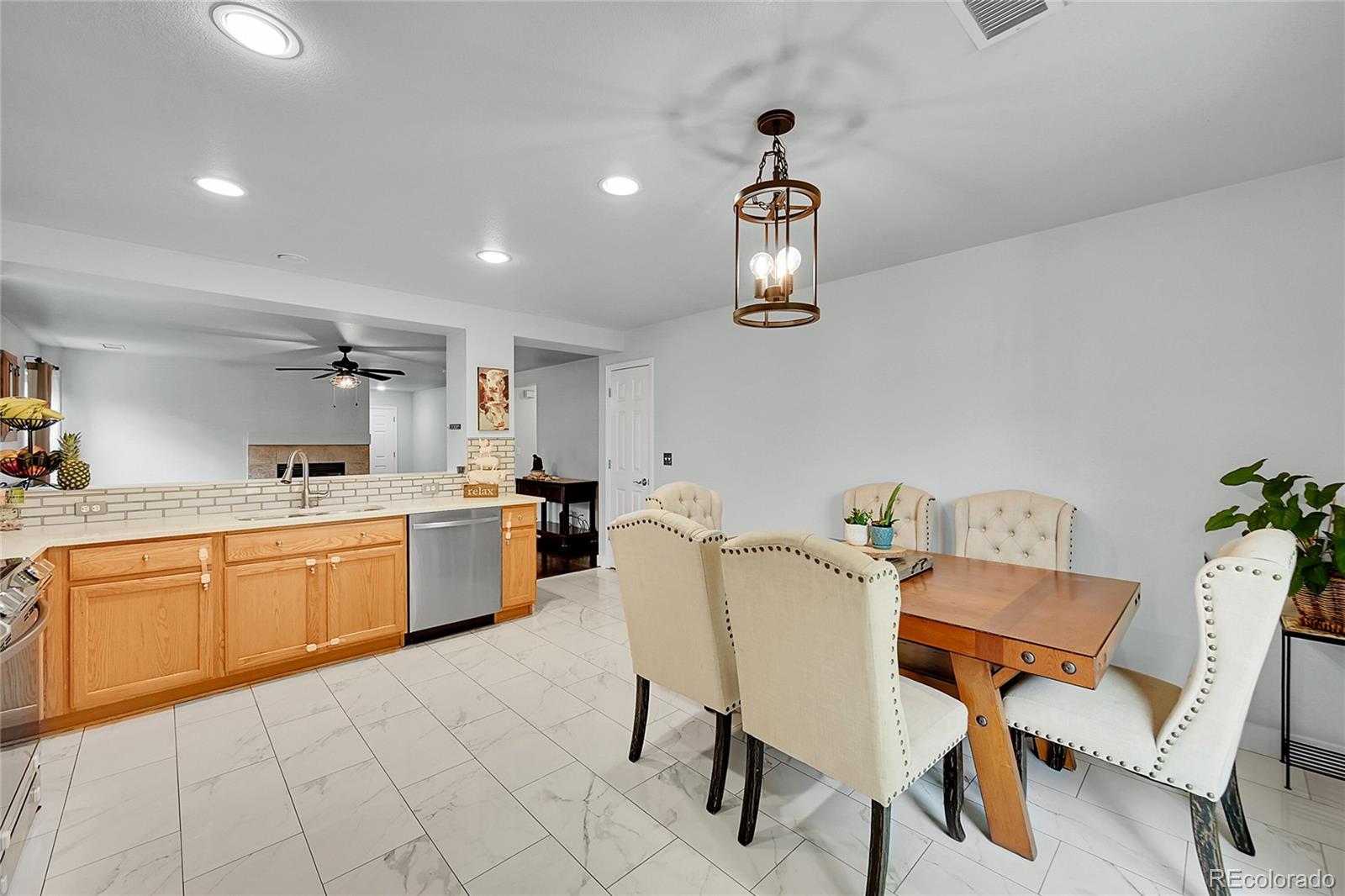 MLS Image #8 for 5577  jasper street,denver, Colorado