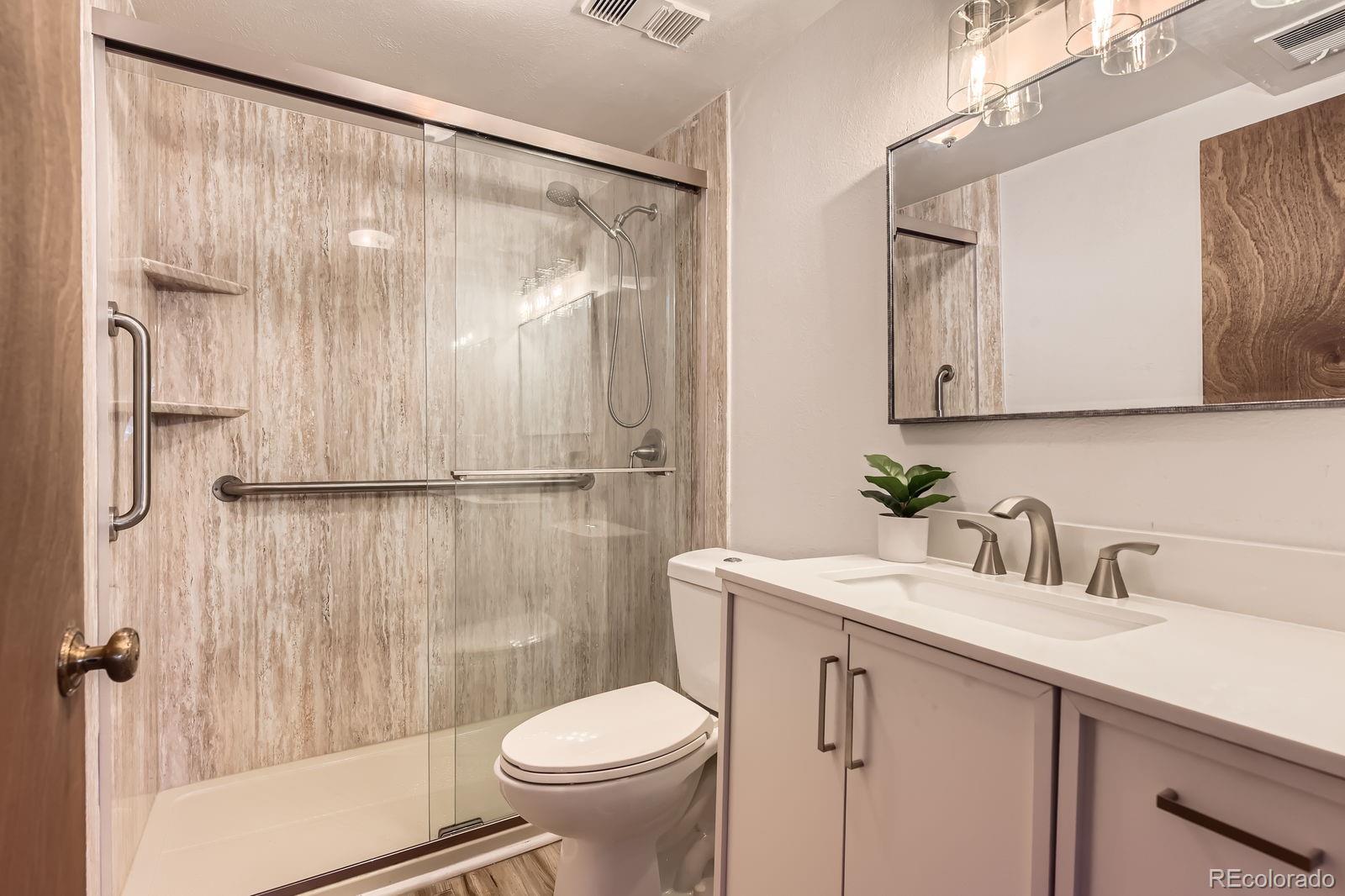 MLS Image #13 for 7665 e eastman avenue,denver, Colorado
