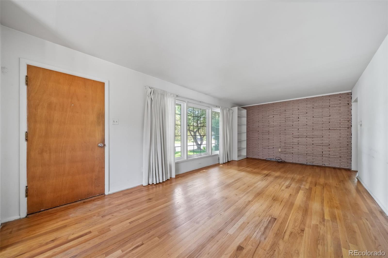 MLS Image #3 for 2571 s birch street,denver, Colorado