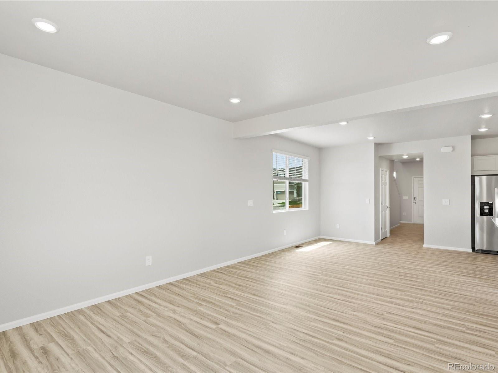 MLS Image #9 for 548  97th avenue,greeley, Colorado