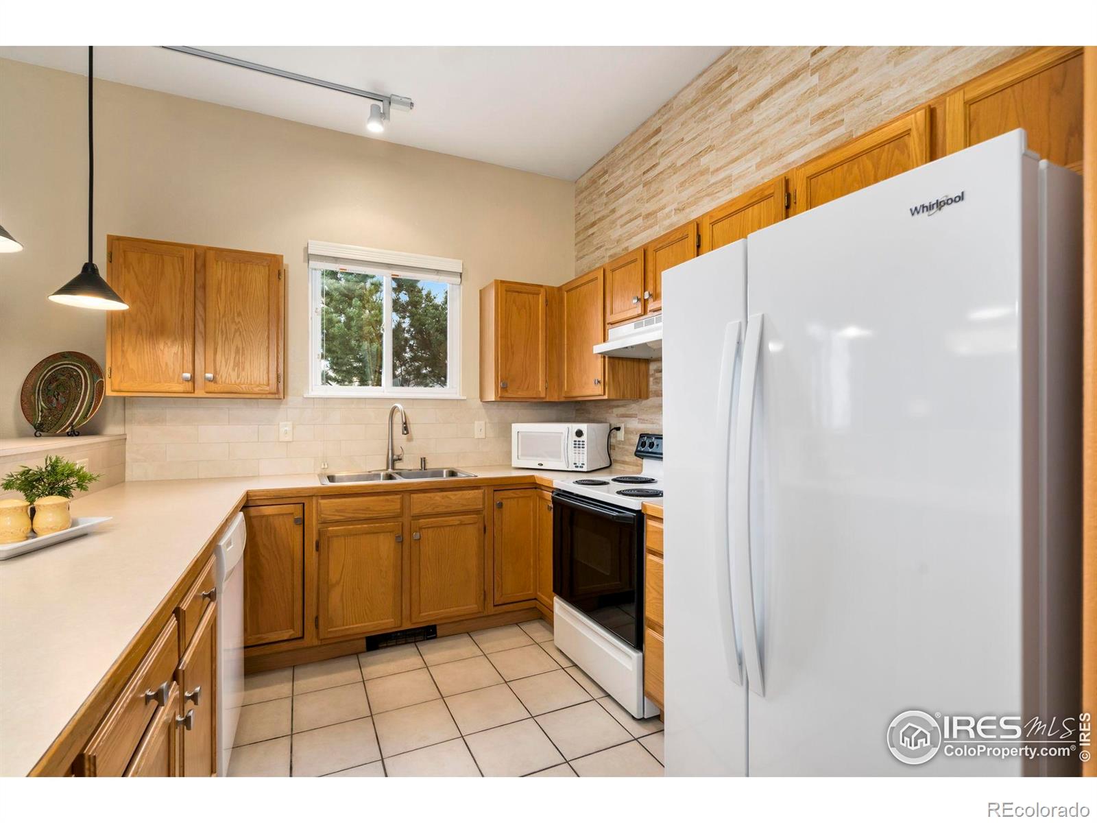 MLS Image #11 for 2025  mathews street,fort collins, Colorado