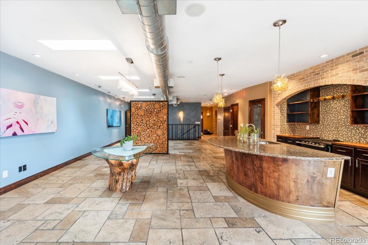 MLS Image #9 for 2150  curtis street,denver, Colorado