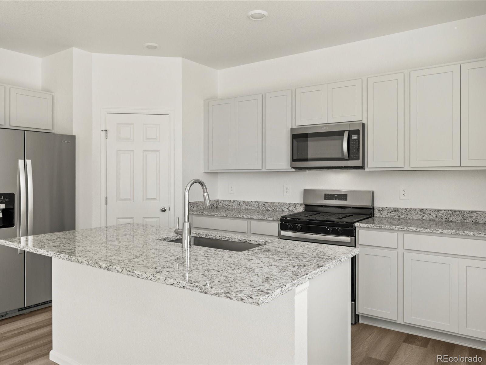 MLS Image #12 for 4694  rabbitbrush street,johnstown, Colorado