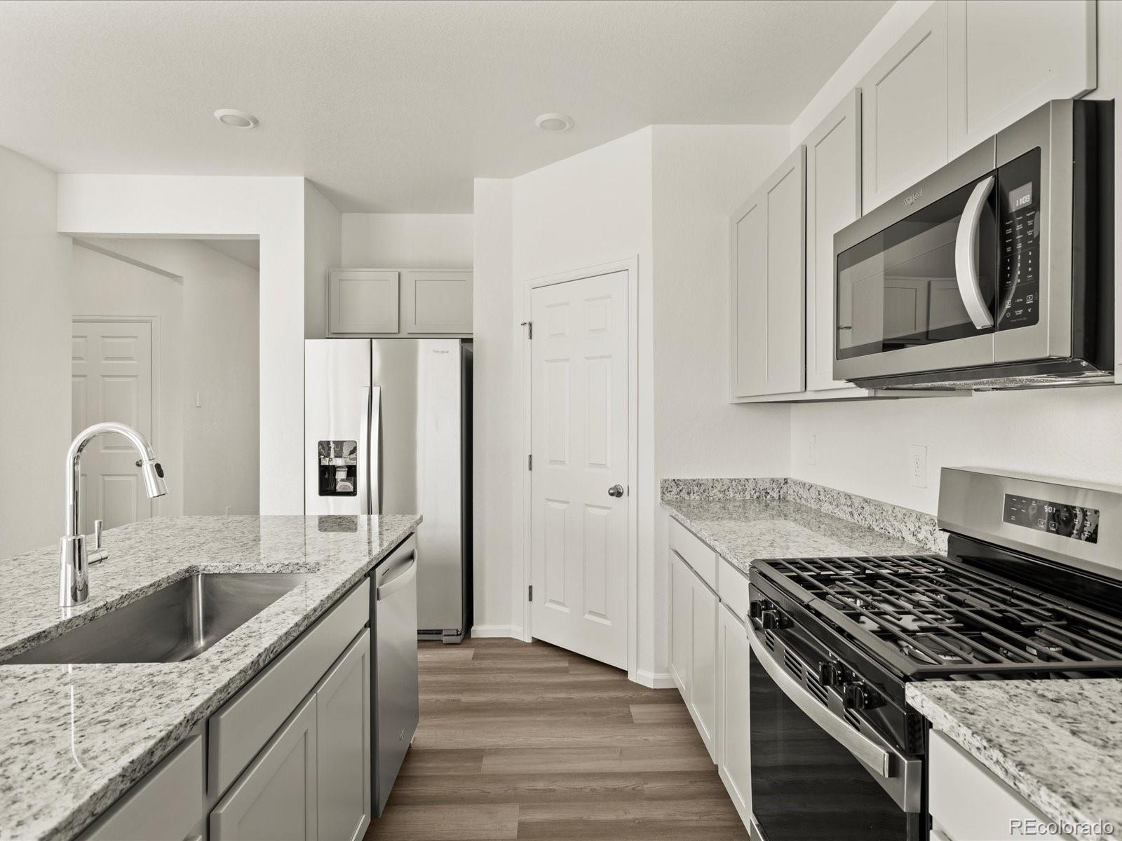 MLS Image #14 for 4694  rabbitbrush street,johnstown, Colorado