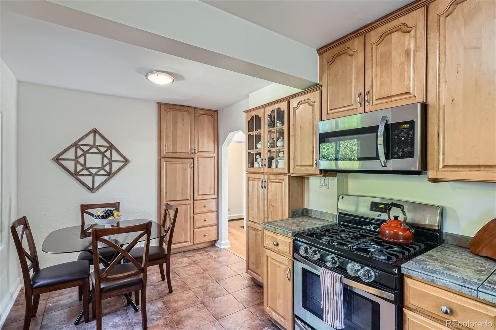 MLS Image #9 for 1235  dahlia street,denver, Colorado