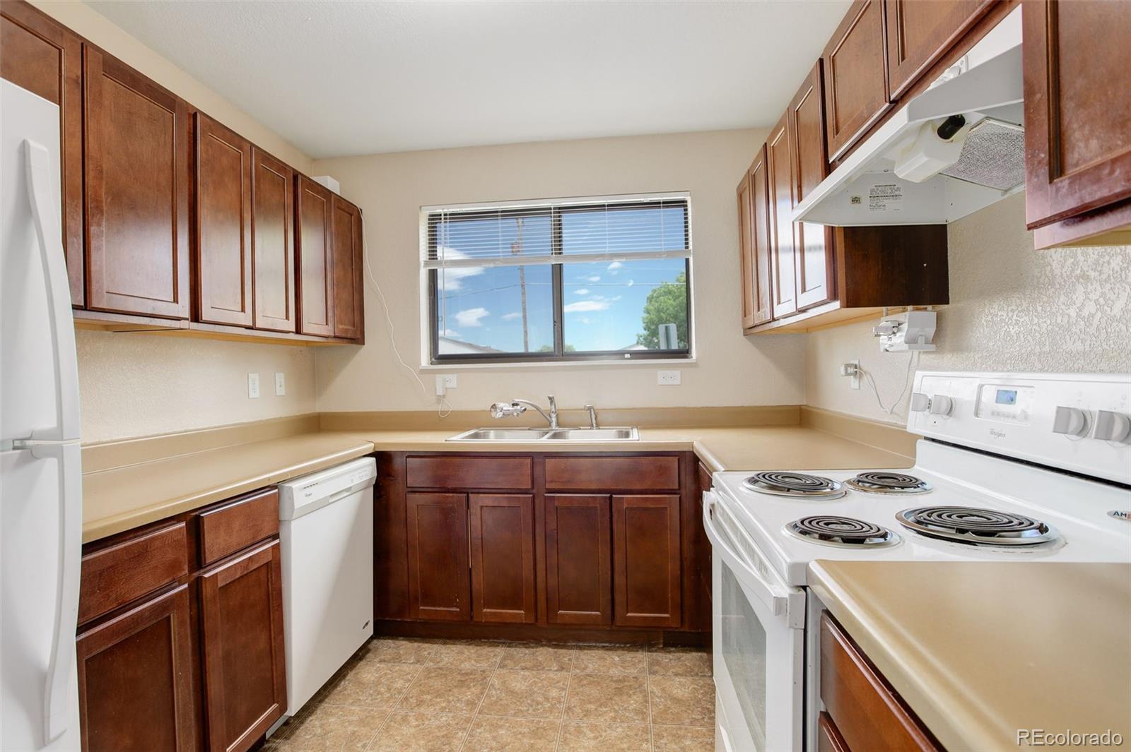 MLS Image #8 for 3518 s depew street,lakewood, Colorado