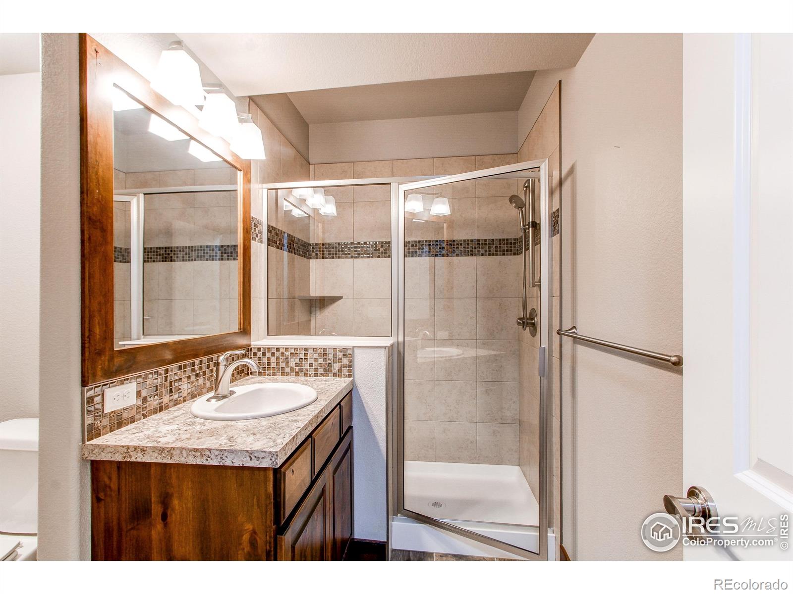 MLS Image #33 for 3570  saguaro drive,loveland, Colorado