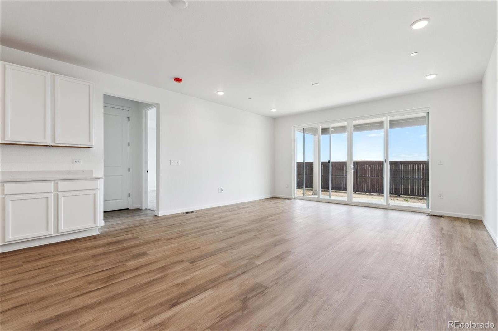 MLS Image #11 for 19060 e 96th place,commerce city, Colorado