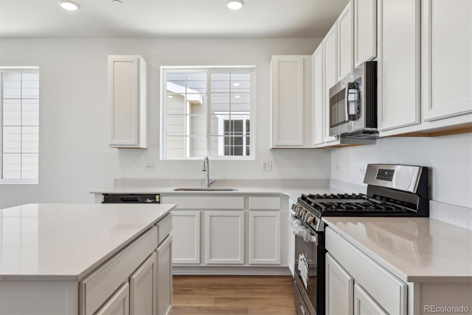 MLS Image #9 for 19060 e 96th place,commerce city, Colorado