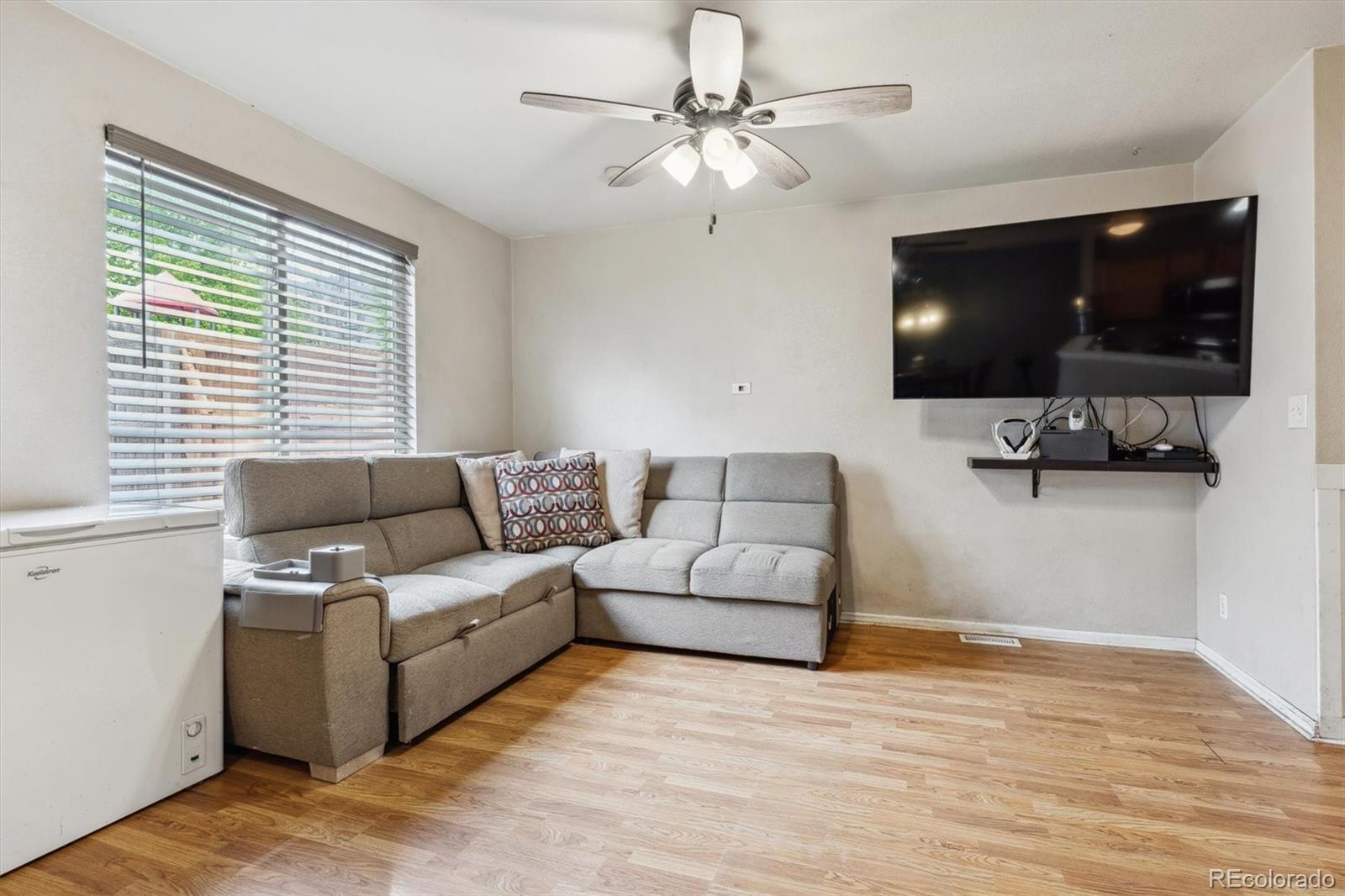 MLS Image #2 for 1953 e 102nd circle,thornton, Colorado