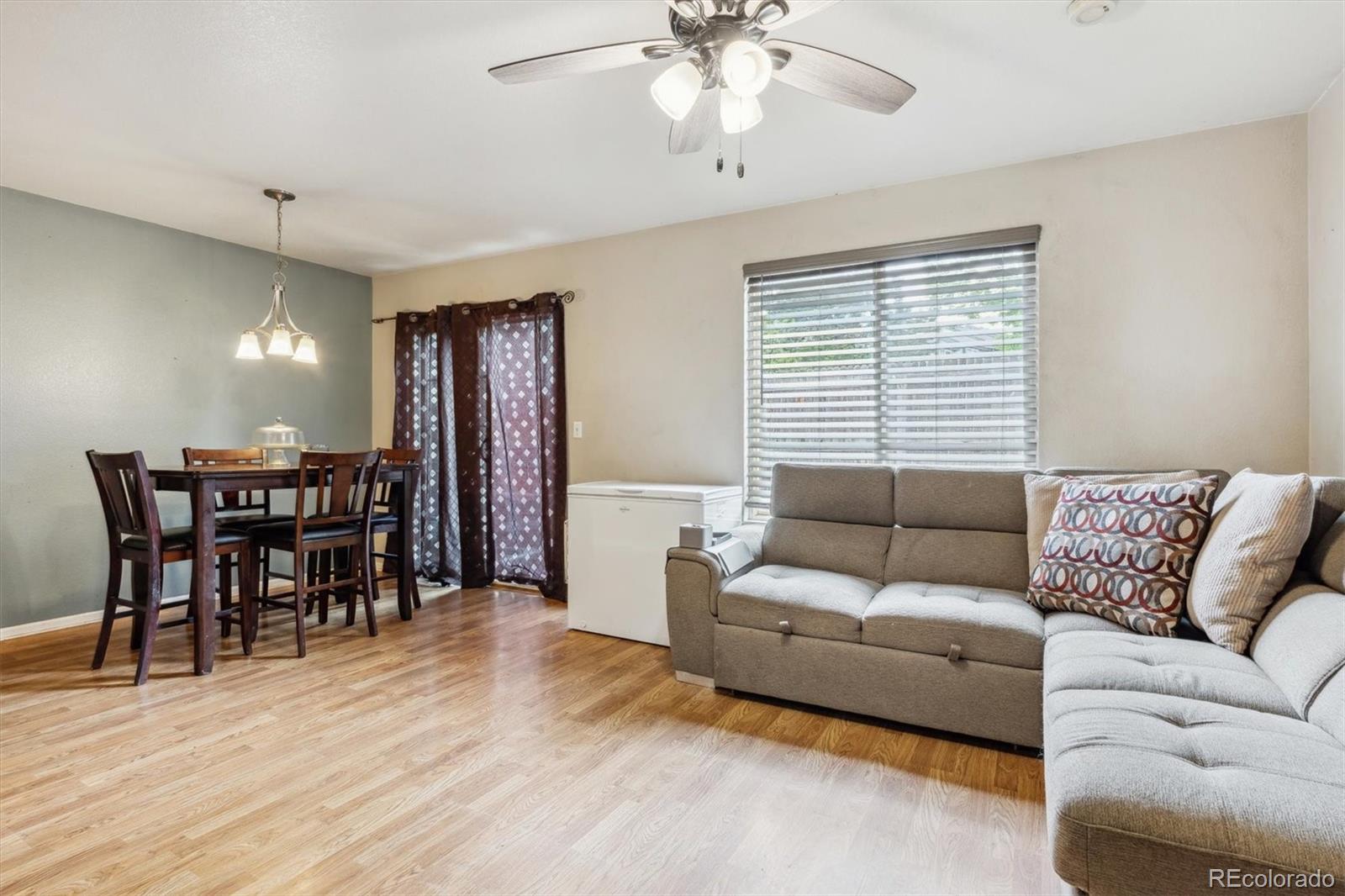 MLS Image #4 for 1953 e 102nd circle,thornton, Colorado
