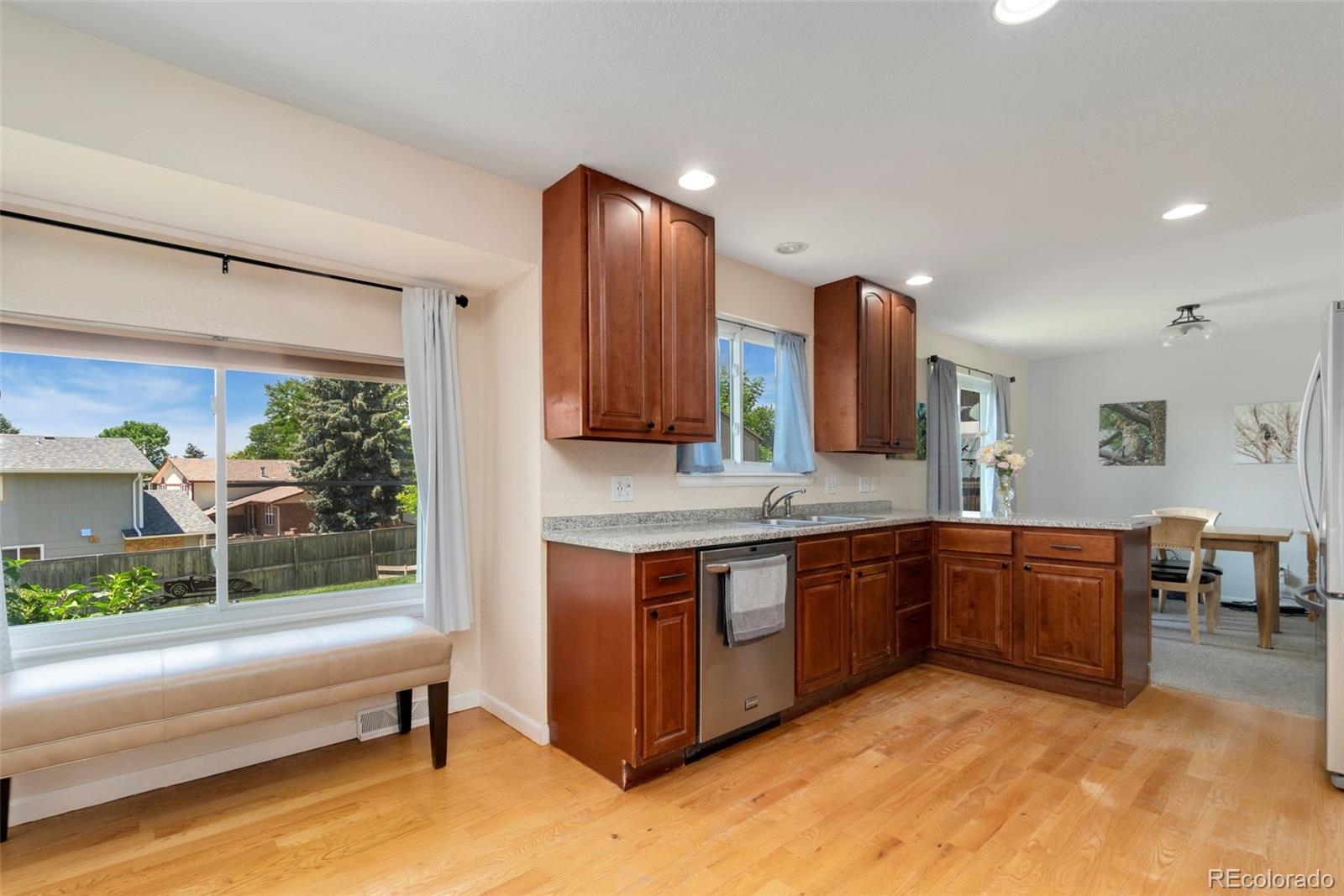 MLS Image #5 for 7276 w 83rd way,arvada, Colorado