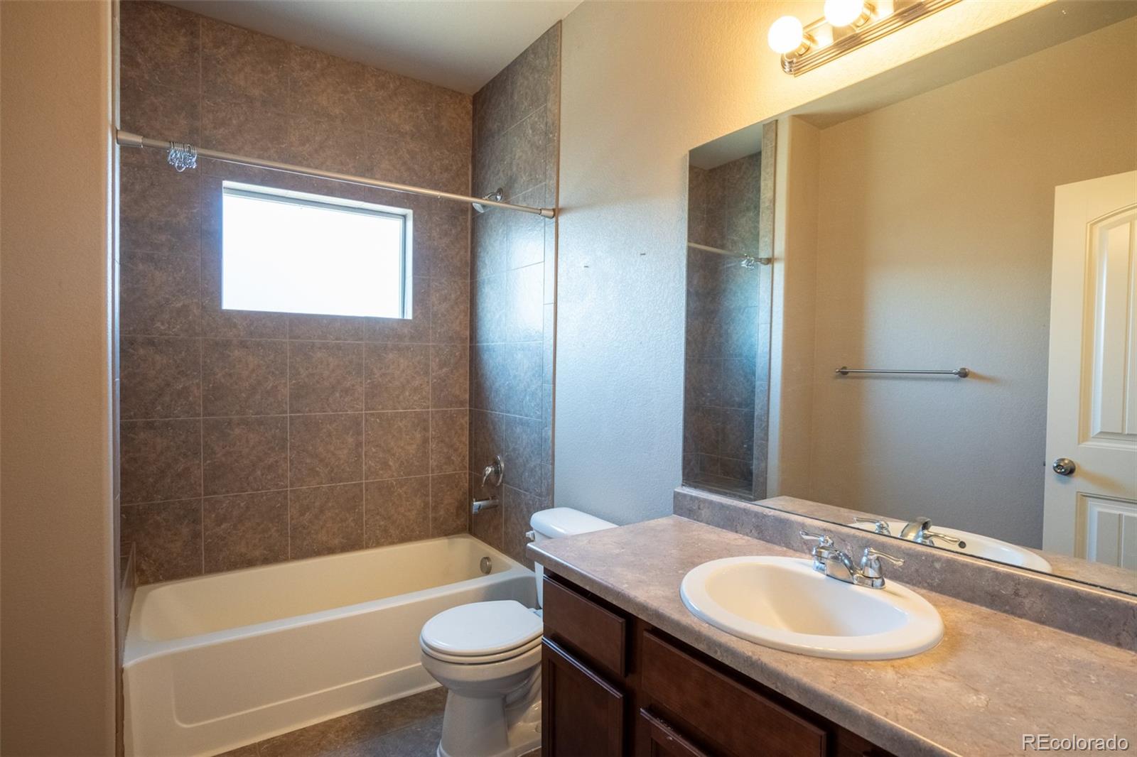 MLS Image #16 for 1985  reed grass way,colorado springs, Colorado