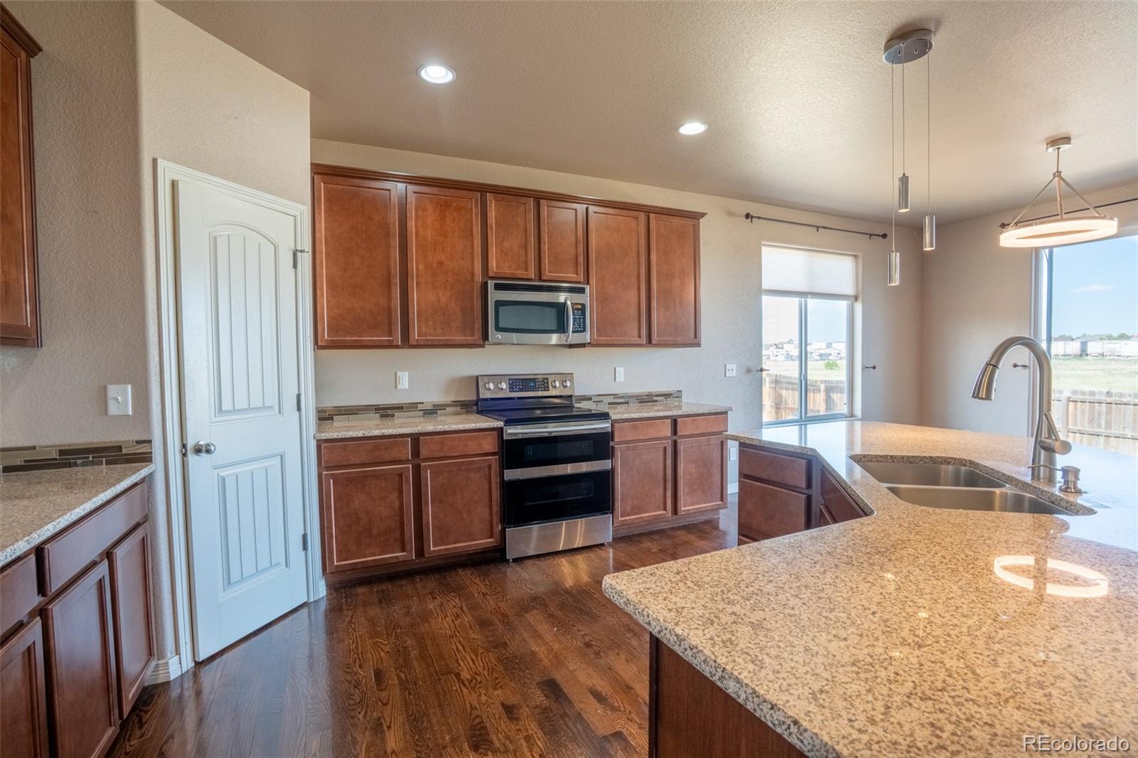MLS Image #2 for 1985  reed grass way,colorado springs, Colorado
