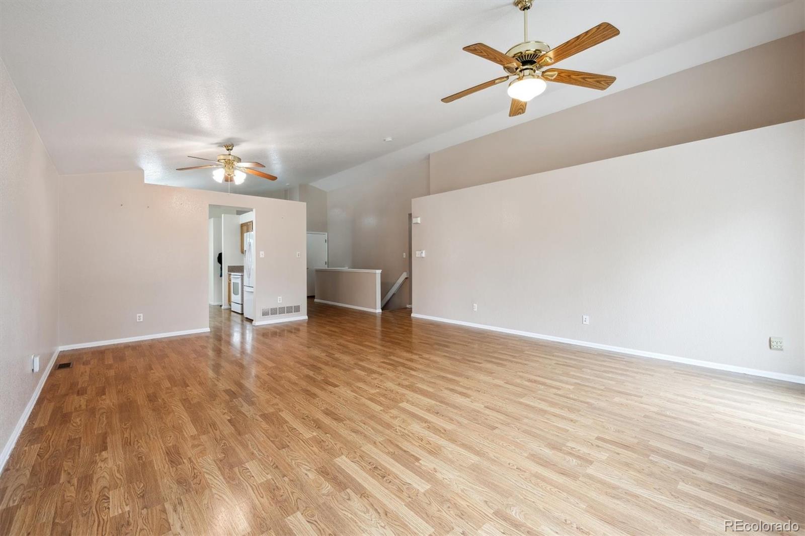 MLS Image #6 for 11418  macon street,commerce city, Colorado