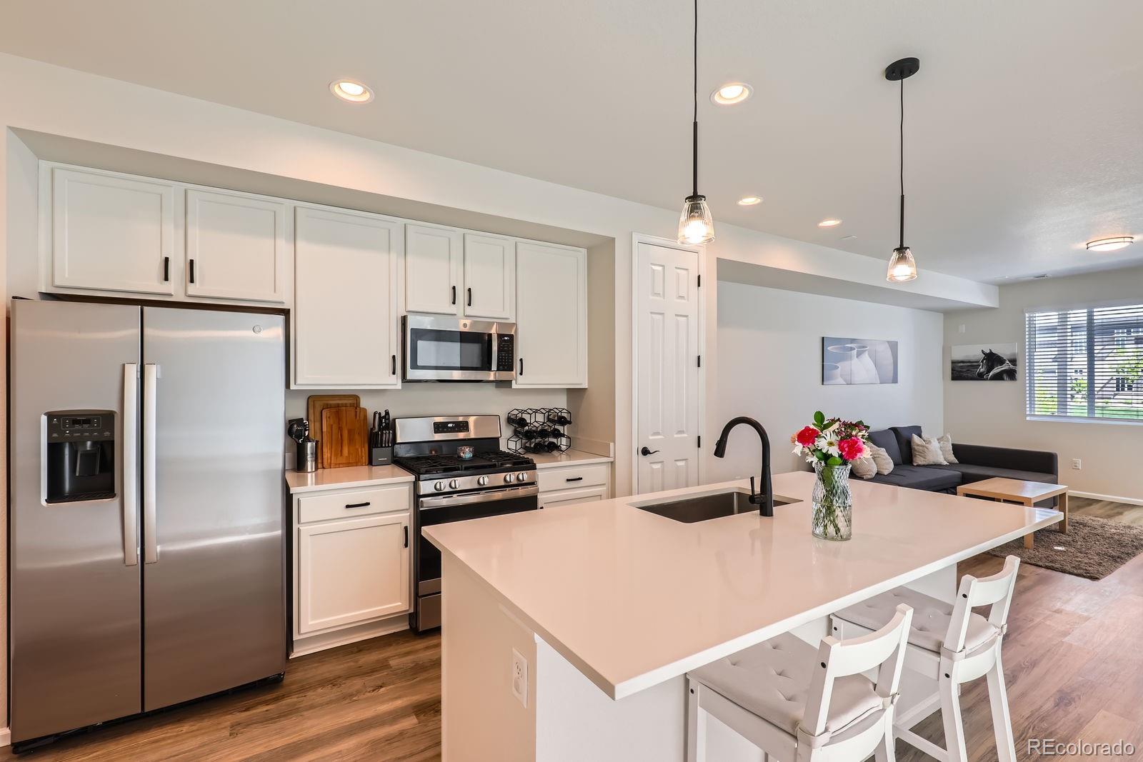MLS Image #8 for 24374 e 42nd avenue,aurora, Colorado