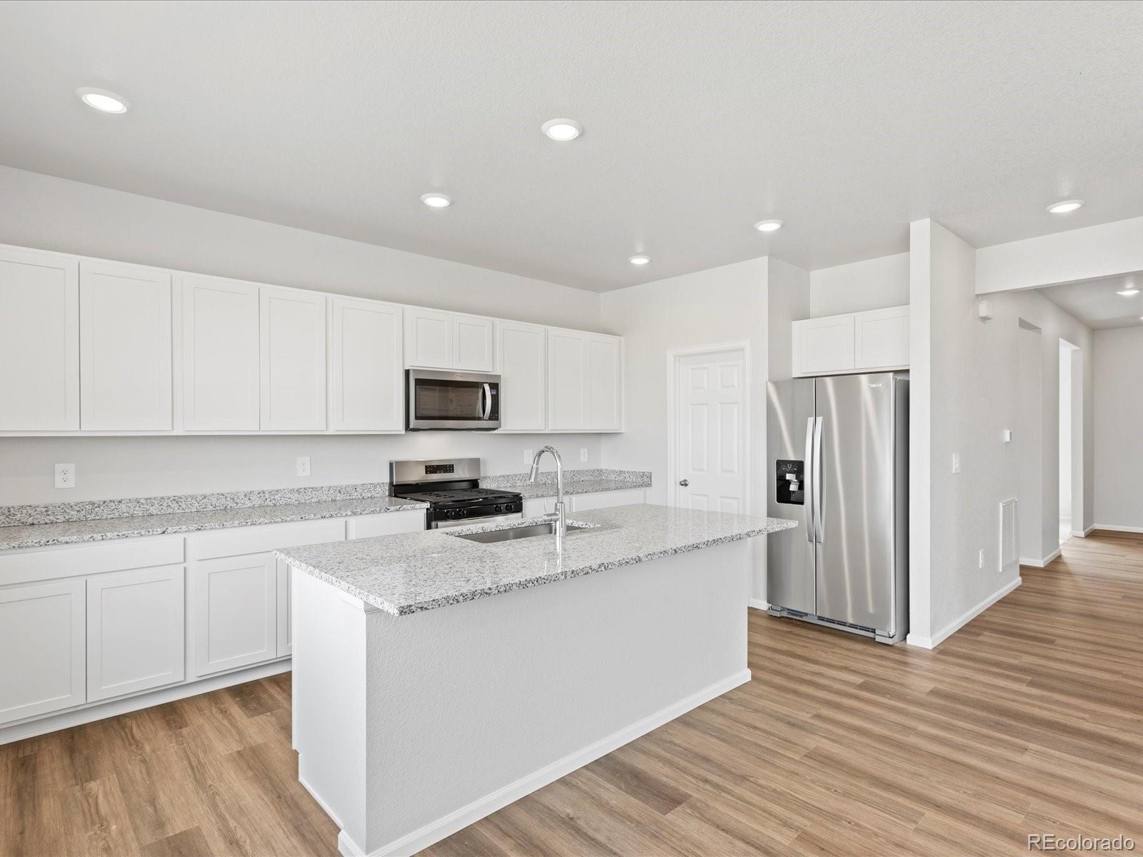 MLS Image #11 for 2721  73rd avenue court,greeley, Colorado