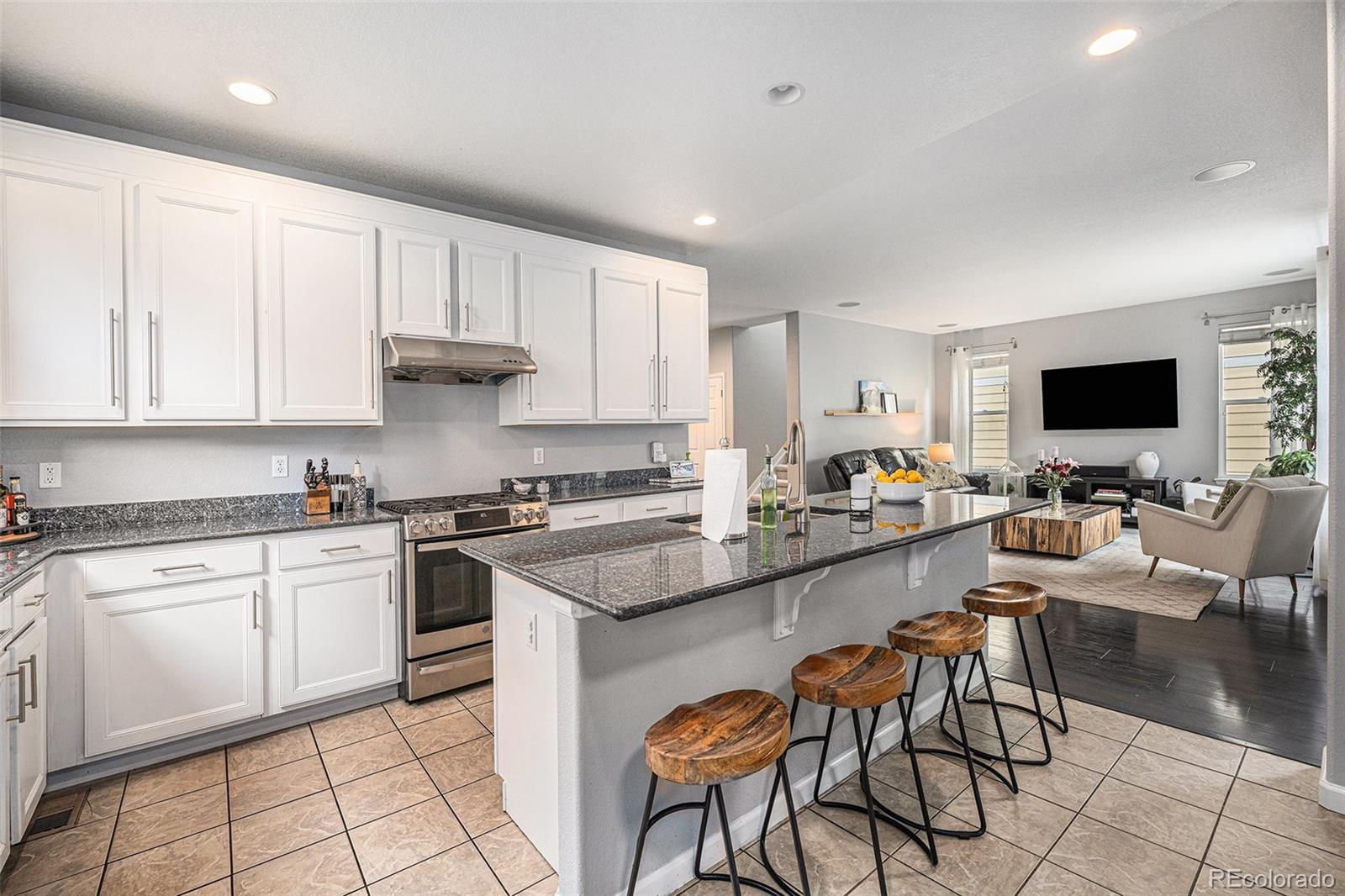 MLS Image #11 for 12951  vallejo circle,denver, Colorado