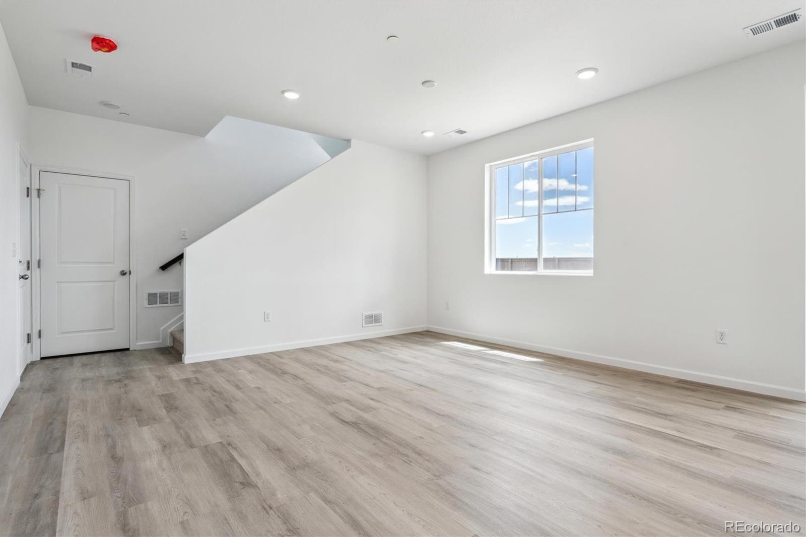 MLS Image #11 for 19080 e 96th place,commerce city, Colorado