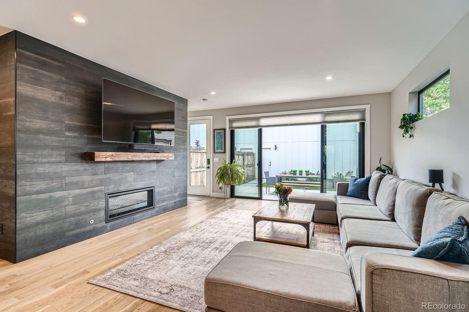 MLS Image #2 for 3911  mariposa street,denver, Colorado