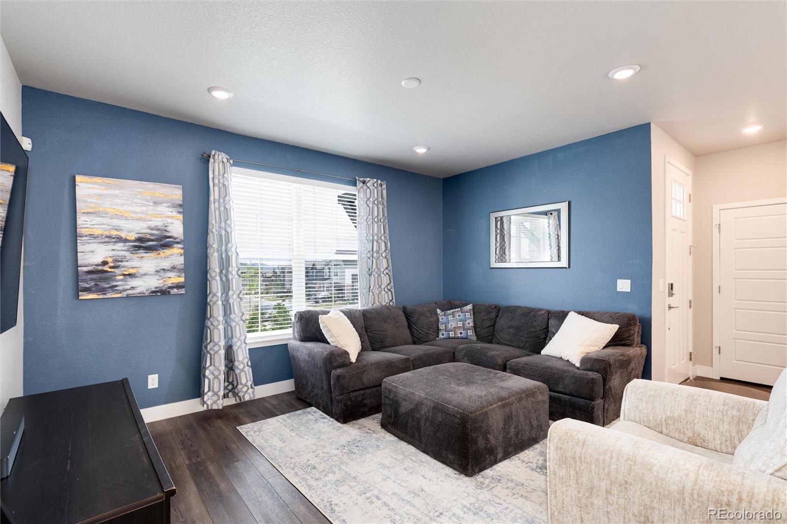 MLS Image #11 for 9804  rosalee peak street,littleton, Colorado
