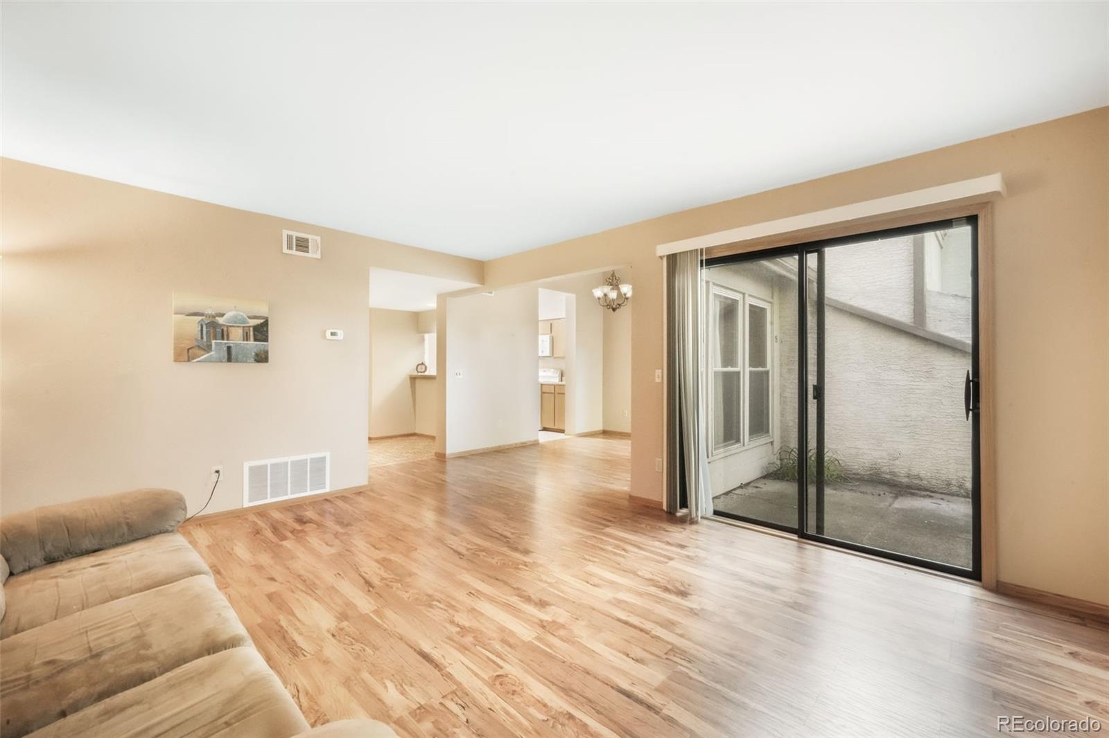 MLS Image #18 for 3330  templeton gap road,colorado springs, Colorado