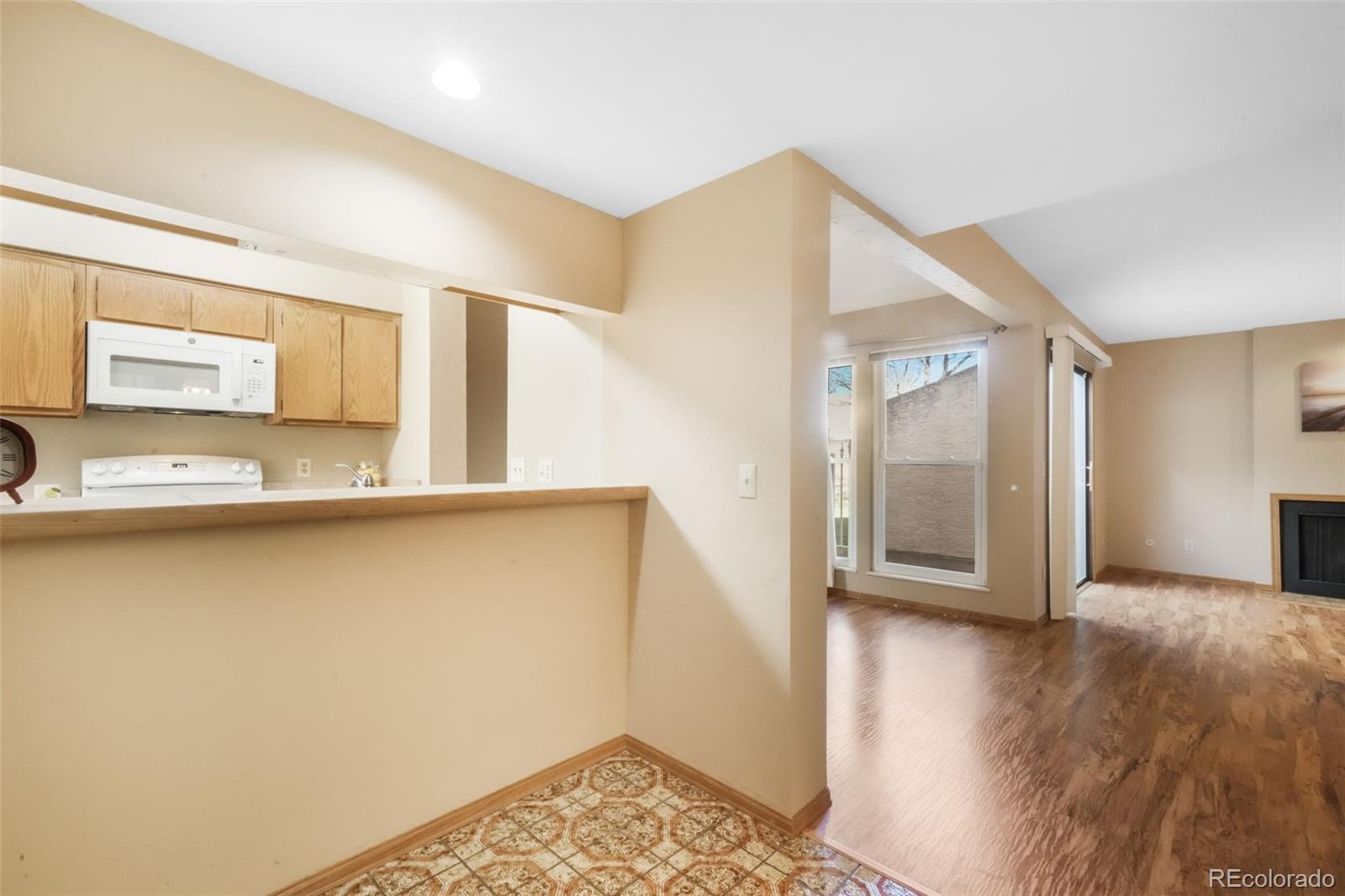 MLS Image #2 for 3330  templeton gap road,colorado springs, Colorado