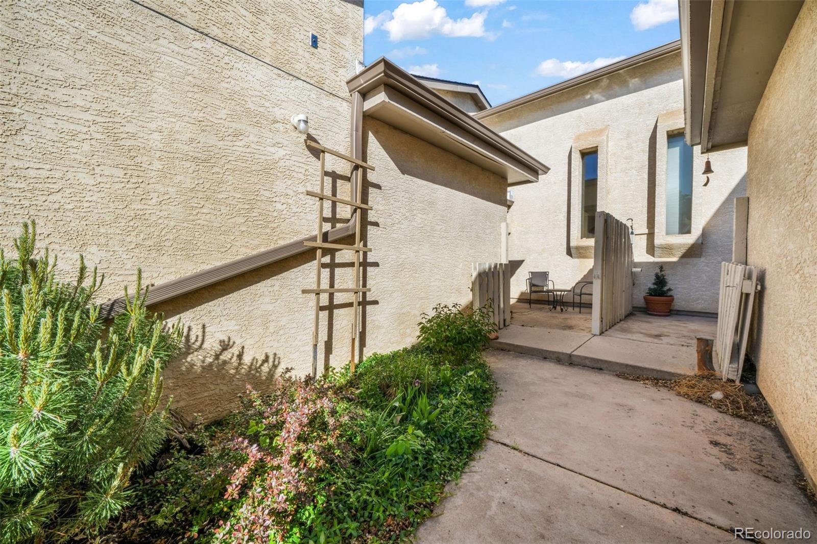 MLS Image #48 for 3330  templeton gap road,colorado springs, Colorado